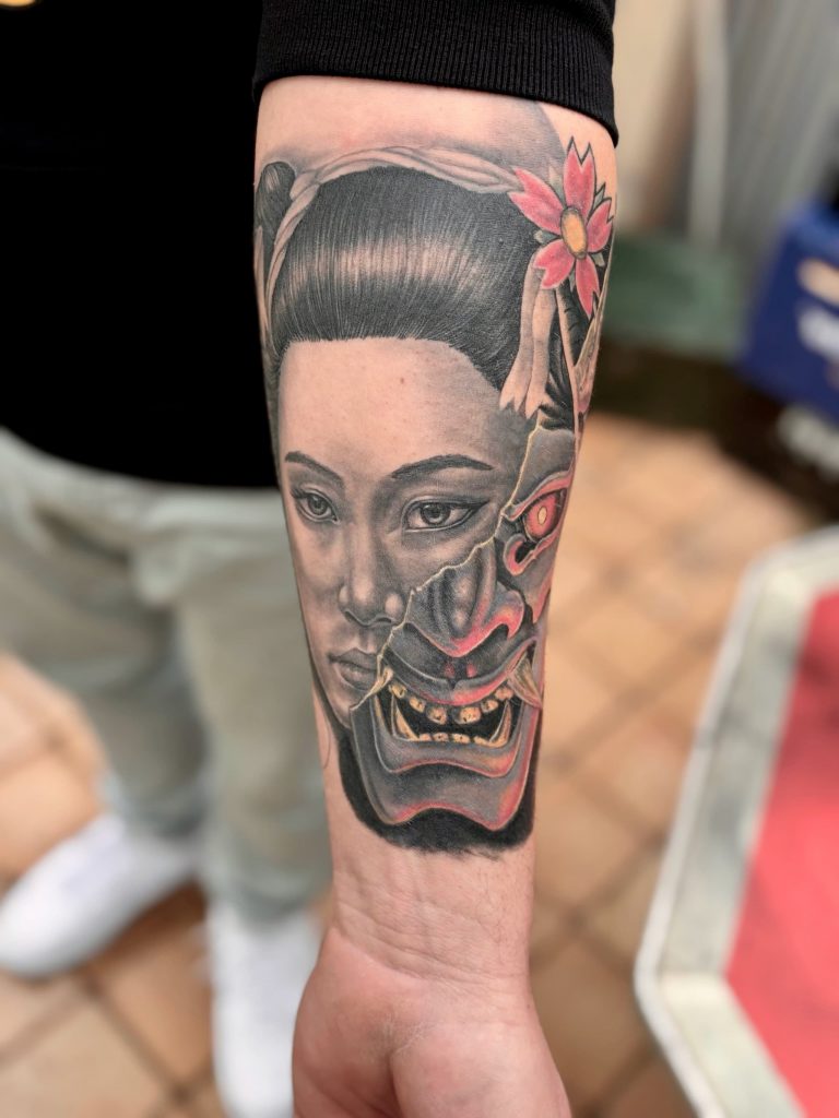 Color For Sinners – Tätowierstudio in Ulm – Two Face