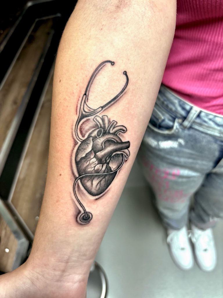 Color For Sinners – Tätowierstudio in Ulm – Herz