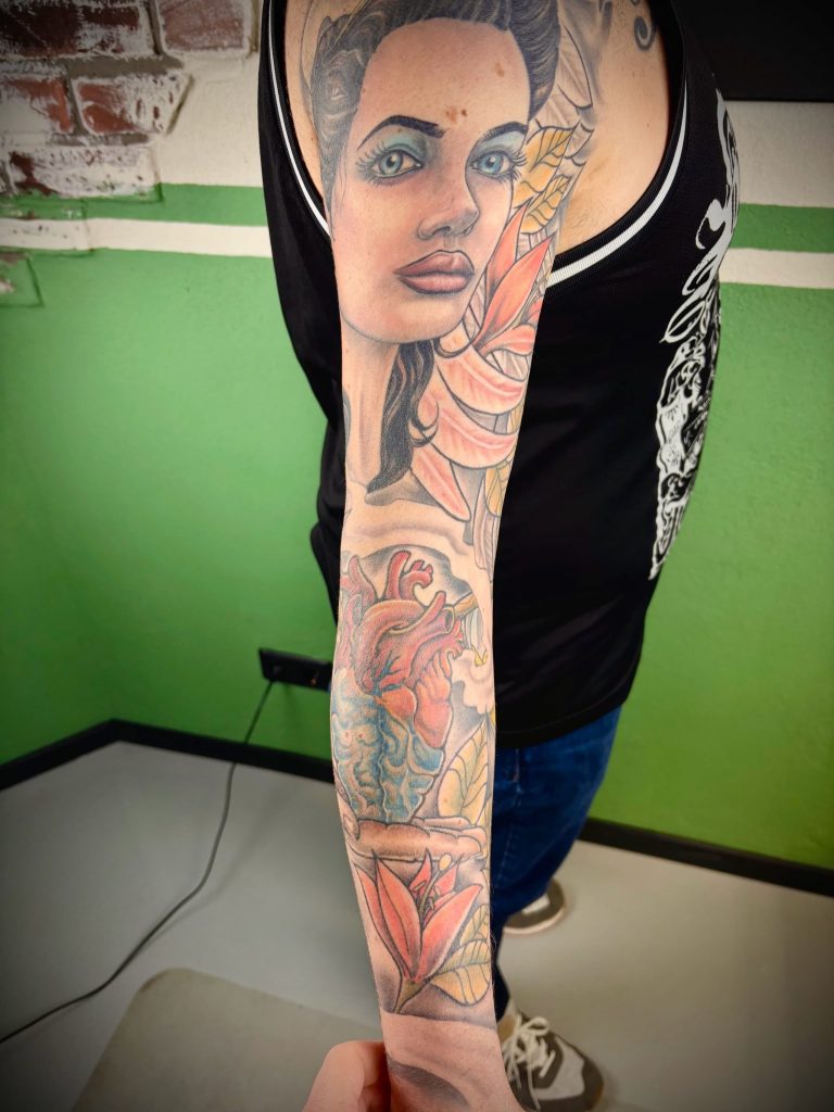 Color For Sinners – Tätowierstudio in Ulm – Full Sleeve