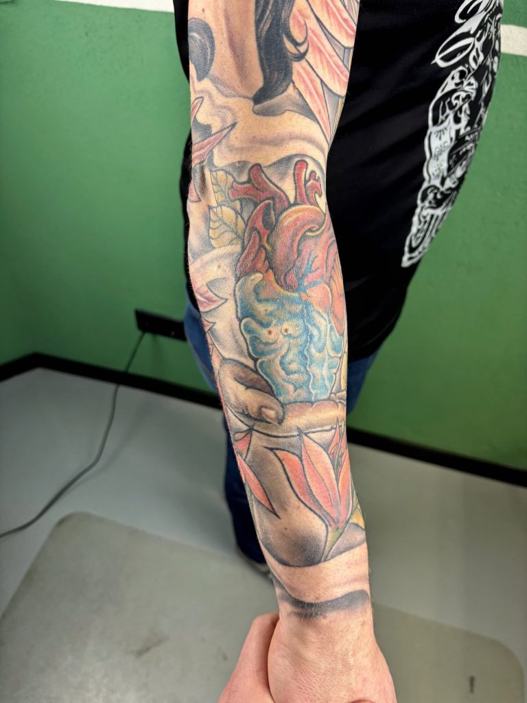 Color For Sinners – Tätowierstudio in Ulm – Full Sleeve